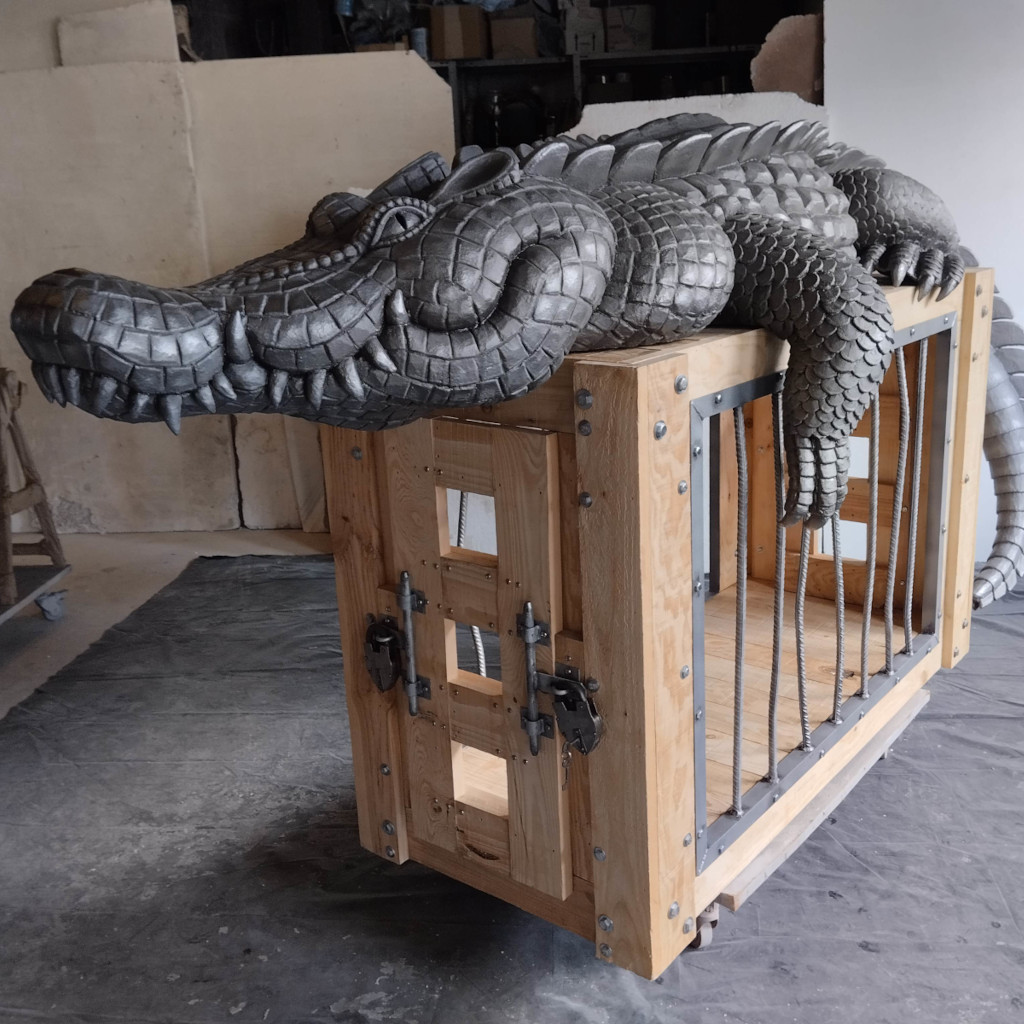 cocodrilo para saman hotel boutique-escultura en poliestireno expandido-escultura en poliespan-escultura en porex